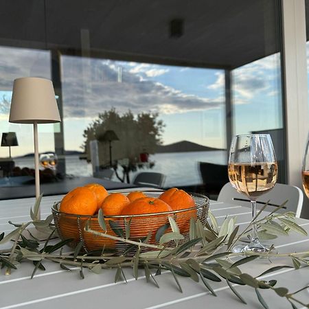 Buqez Eco Resort - Beachfront 20 & House 42 Драге Экстерьер фото
