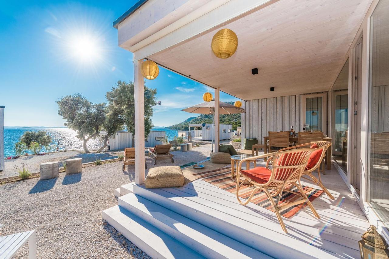 Buqez Eco Resort - Beachfront 20 & House 42 Драге Экстерьер фото